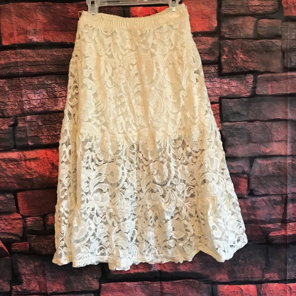 Forever 21 Girls Floral Lace Skirt Zize 7/8